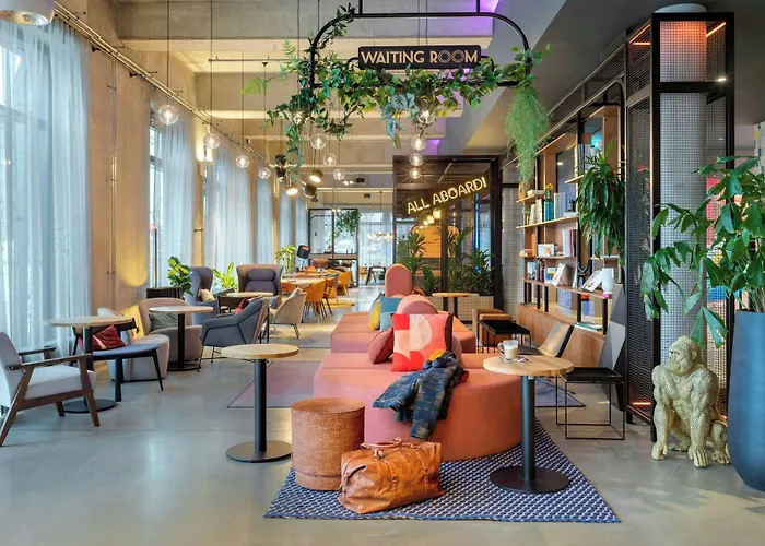 Hotel Moxy Berlin Ostbahnhof